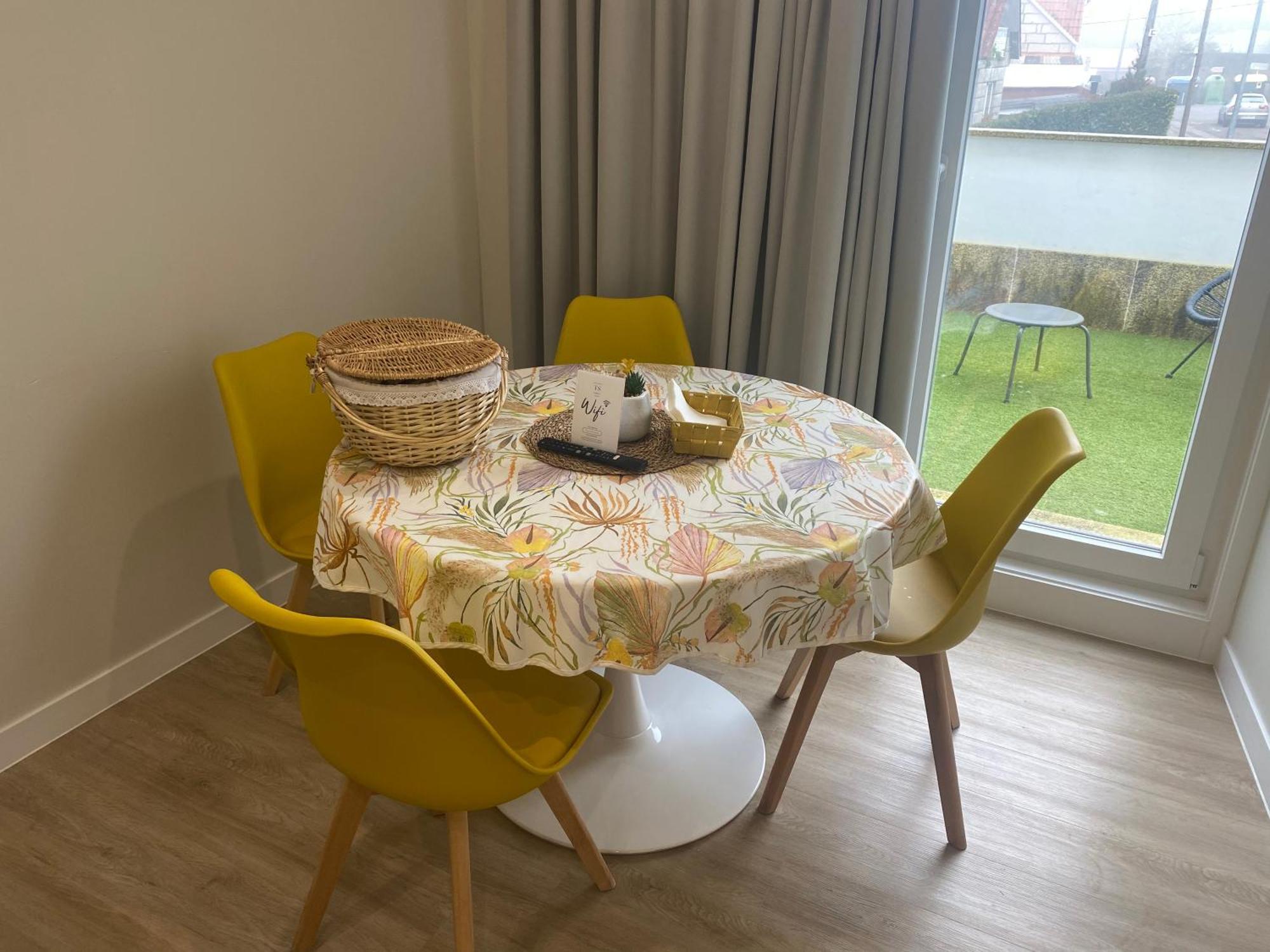 Apartamentos Tarela Порріньйо Екстер'єр фото